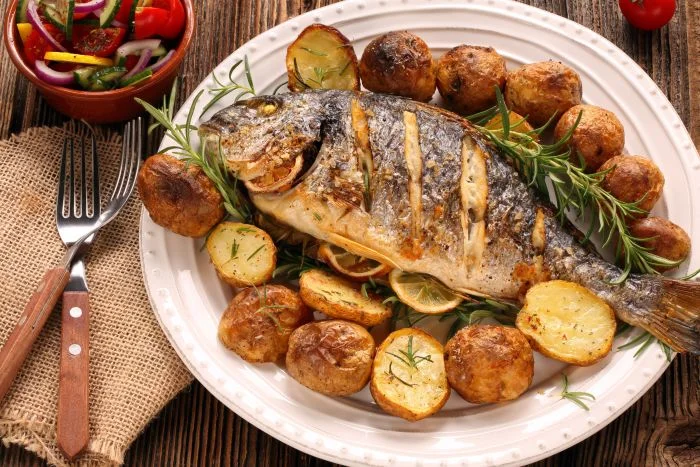 Bacalhau perde espaço na Páscoa e peixes brasileiros ganham protagonismo nas mesas
