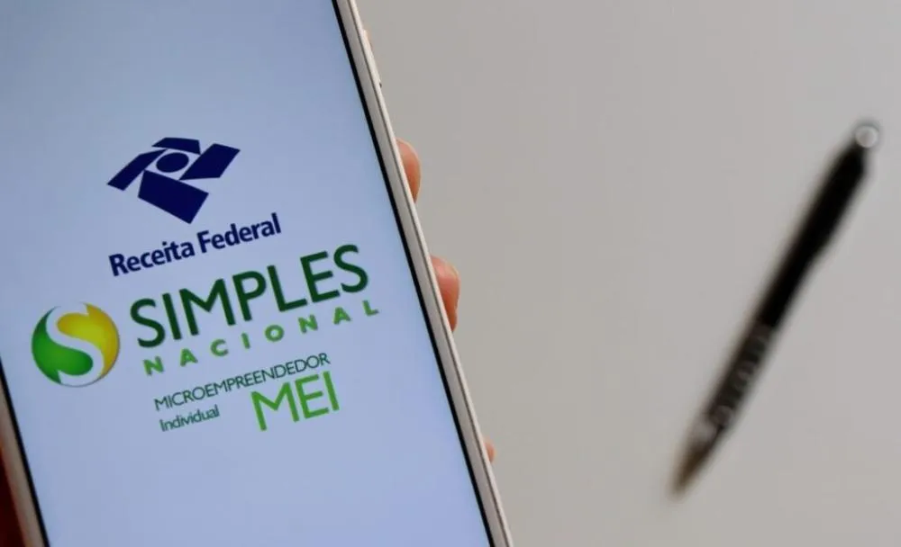 Alerta vermelho: mais de 300 mil empresas em SP podem ser excluídas do Simples Nacional